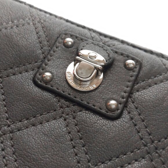 Marc Jacobs Quilted Gray Metallic Large Zip Wallet - Picture 7 of 9